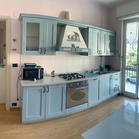 Appartamento Tevere Finale Ligure Esterno foto